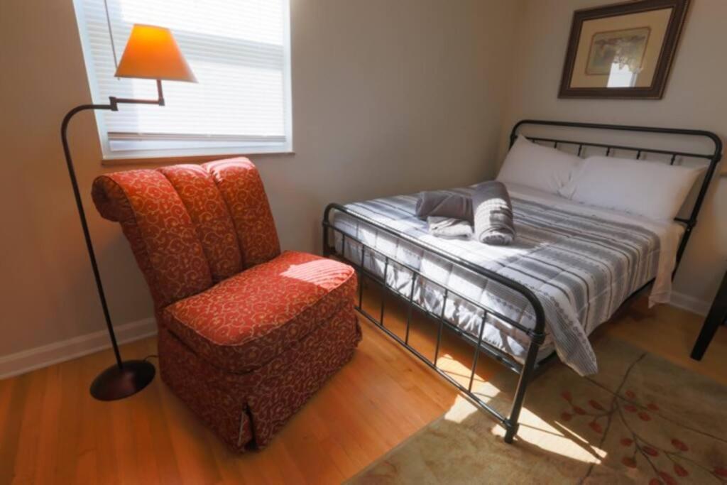Close To * Charming Xl Cape Cod * Airport