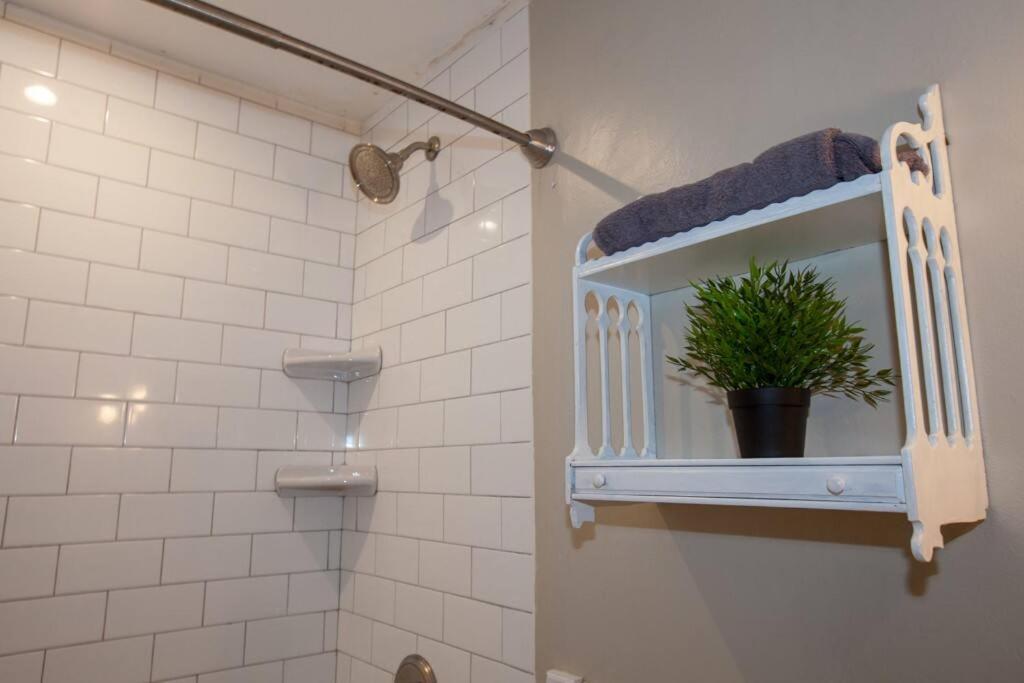 Great For Exploring * Stylish Loft Like Living