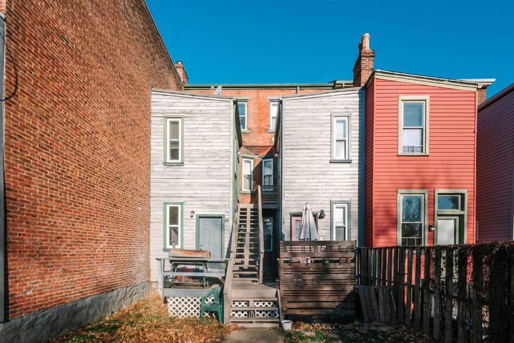 Free Parking - High Speed Internet - Yard