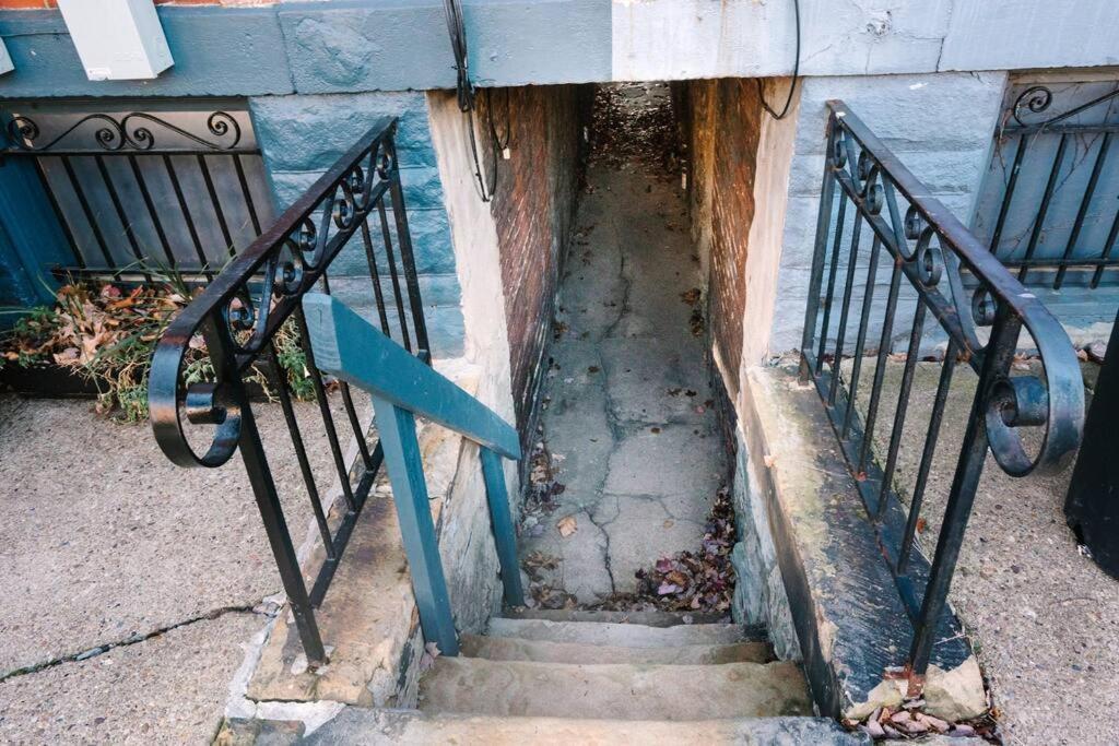 Free Parking - High Speed Internet - Yard * Pittsburgh