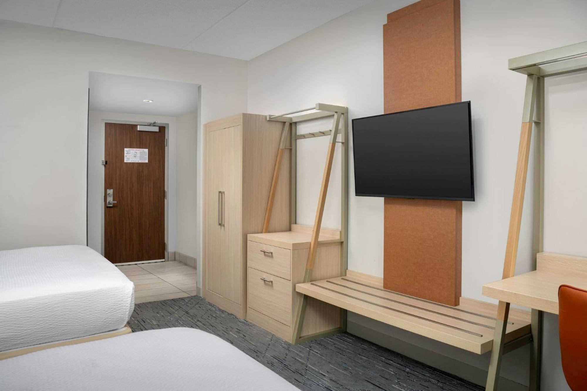 Hotel Express & North Shore By Ihg Pittsburgh