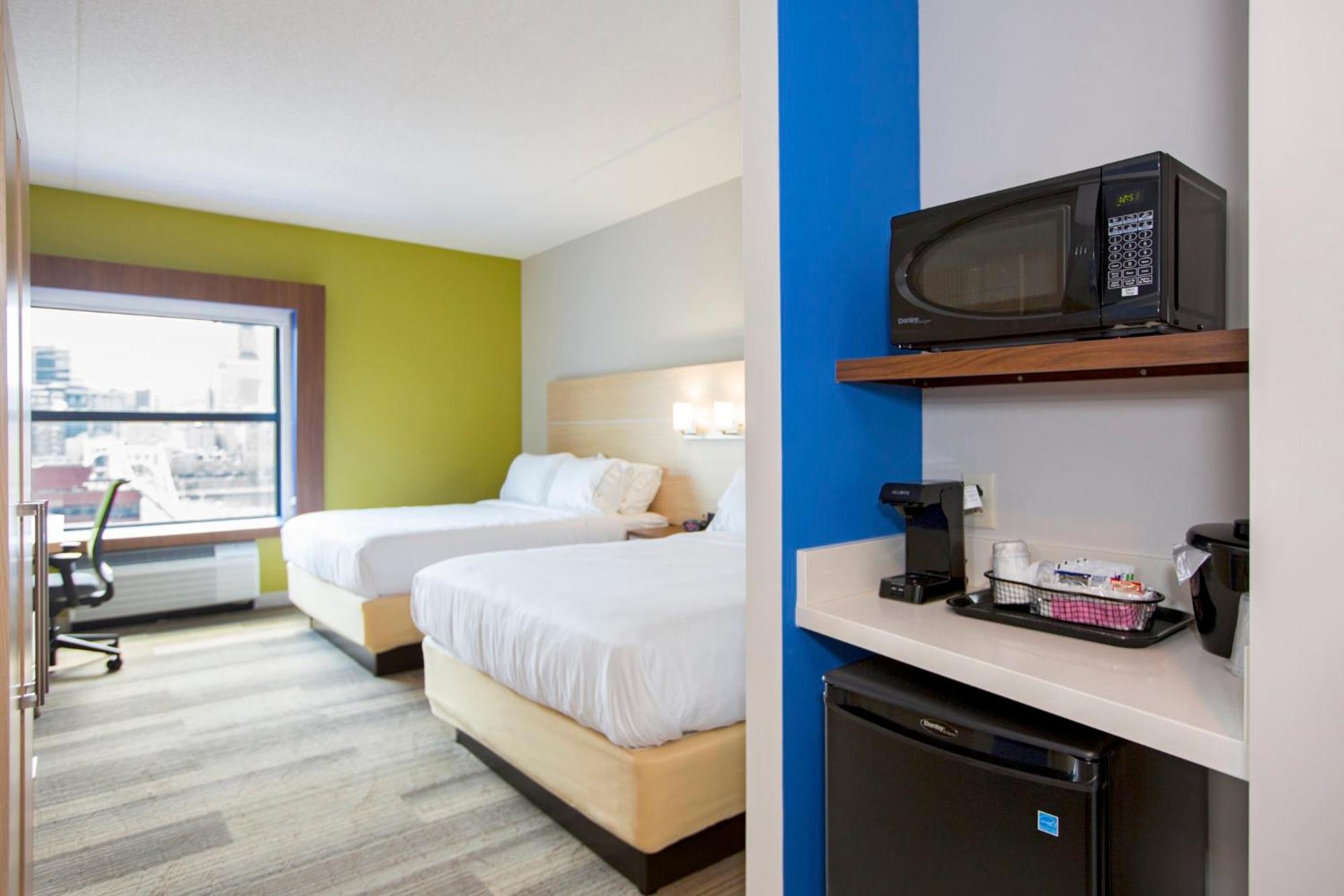 Express & North Shore By Ihg 4*