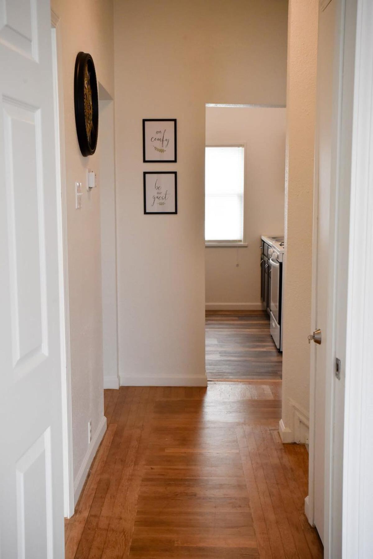 Cozy & Family Friendly Sleeps 6 Pittsburgh