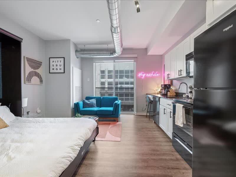 Cozysuites Trendy Sdo, Lawrenceville Apartment *