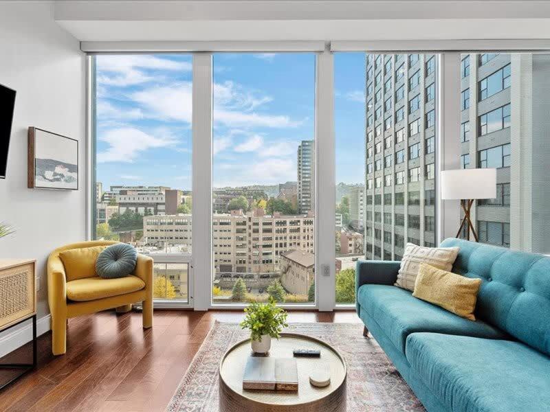 Apartment Cozysuites 1br, Ppg Paints Arena, Pitts *