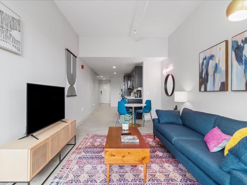 Cozysuites Modern 2br, Downtown * Pittsburgh