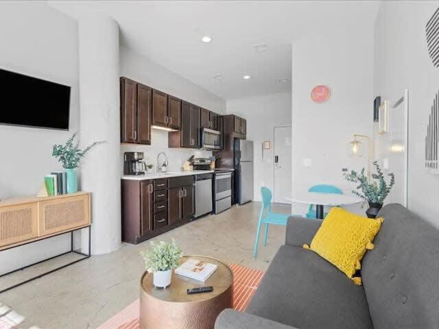 Cozysuites Gorgeous Sdo Downtown Apartamento *