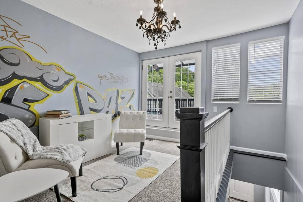 3br Charming With Fireplace Holiday home *