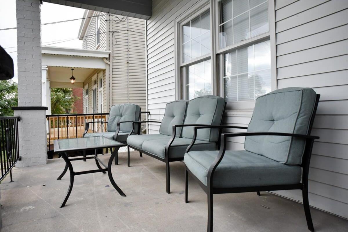 Cozy & Family Friendly Sleeps 6 Pittsburgh
