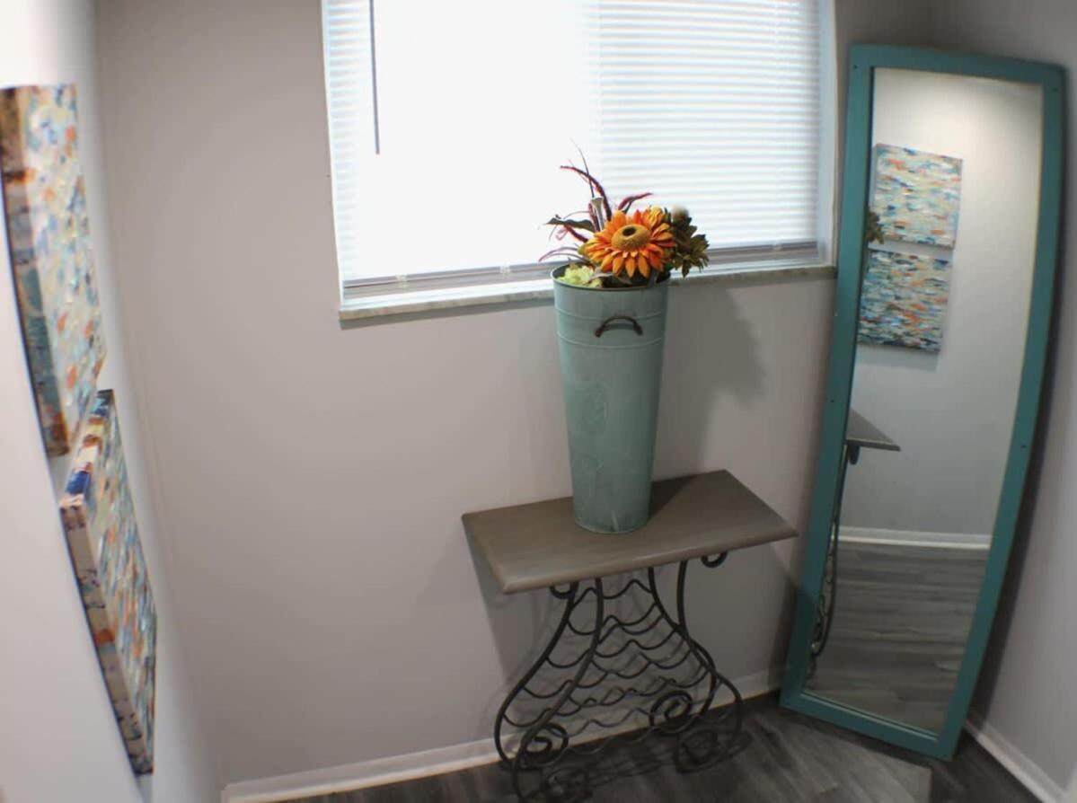 Massive 4 Bed House-short Walk To Amazing View Apartment *