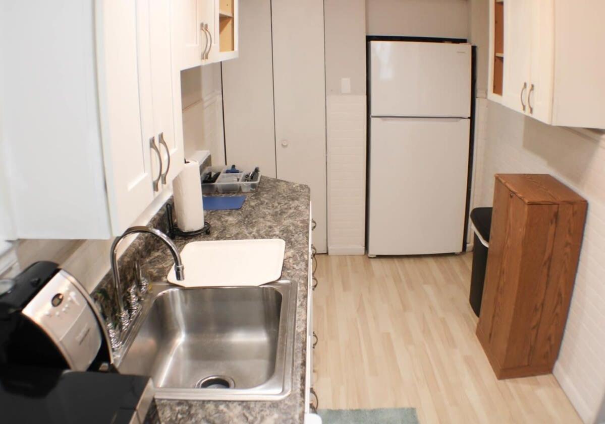 Massive 4 Bed House-short Walk To Amazing View Pittsburgh