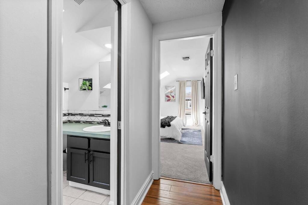 Northside Upscale Brand New Apartment *