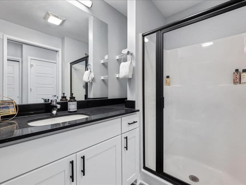 Apartment Cozysuites Trendy Sdo, Lawrenceville Pittsburgh
