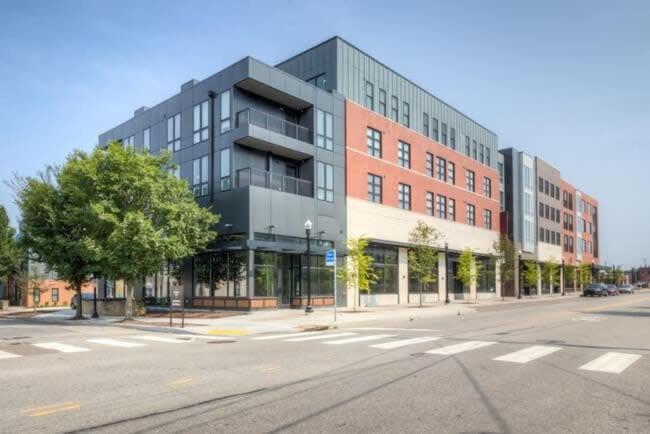 Cozysuites Lavish Sdo Lawrenceville Pittsburgh