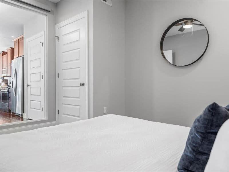 Cozysuites Modern 1br, Ppg Paints Arena, Pitts