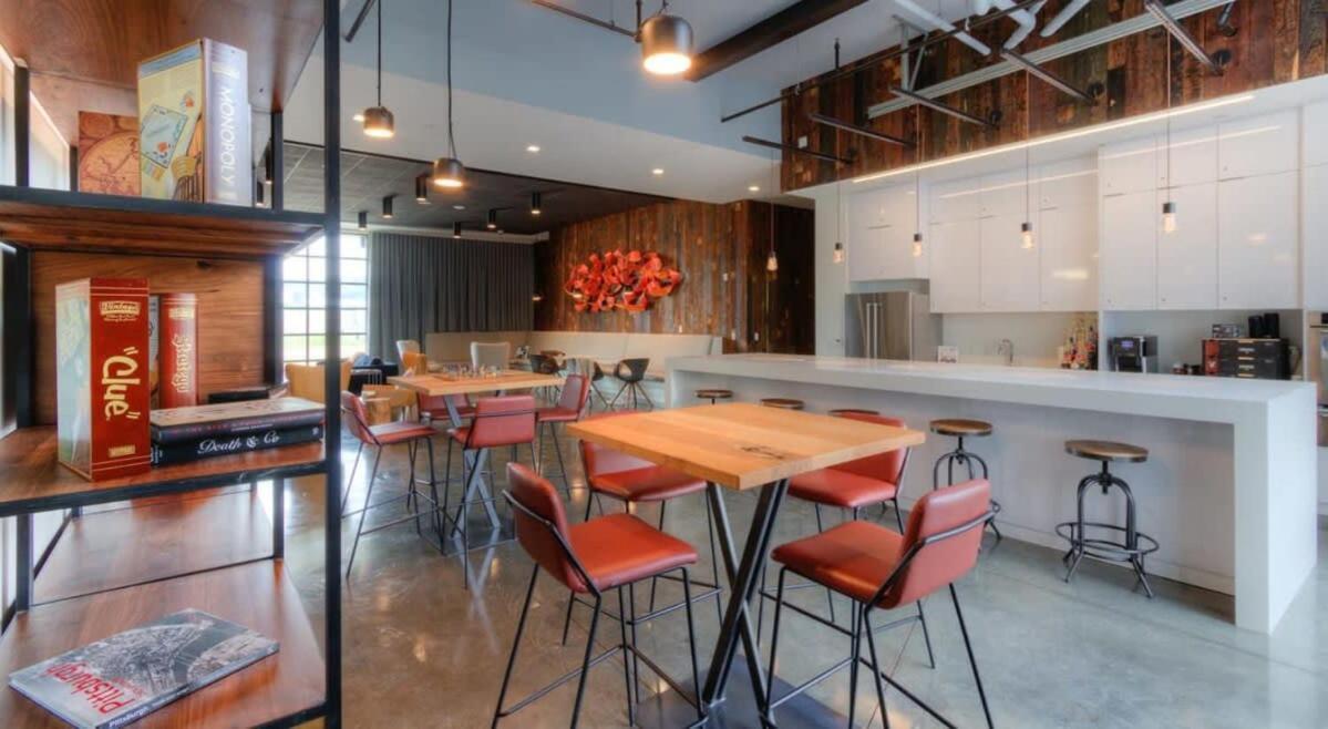 Cozysuites Lavish Sdo Lawrenceville * Pittsburgh