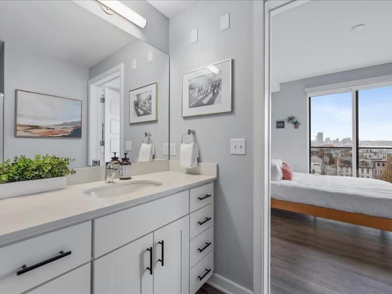 Apartment Cozysuites Lavish Sdo Lawrenceville *