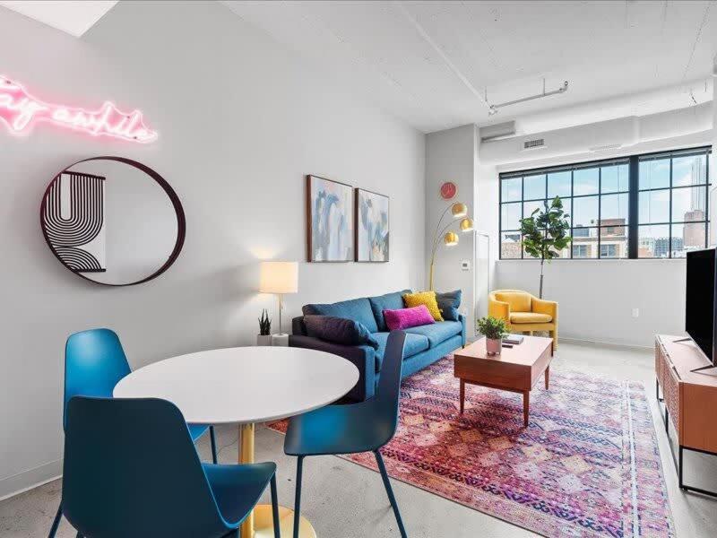 Apartment Cozysuites Modern 2br, Downtown