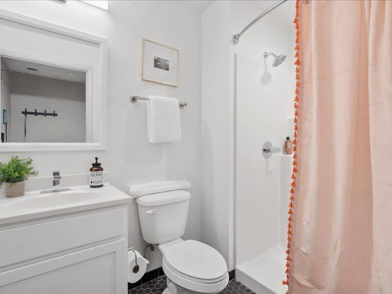 Apartment Cozysuites Modern 2br, Downtown *