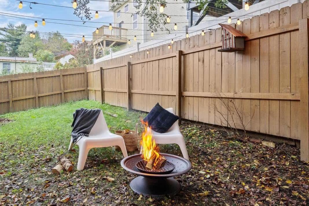 Holiday home Fire Pit Vintage Vibes Mins From Stadiums Downtown