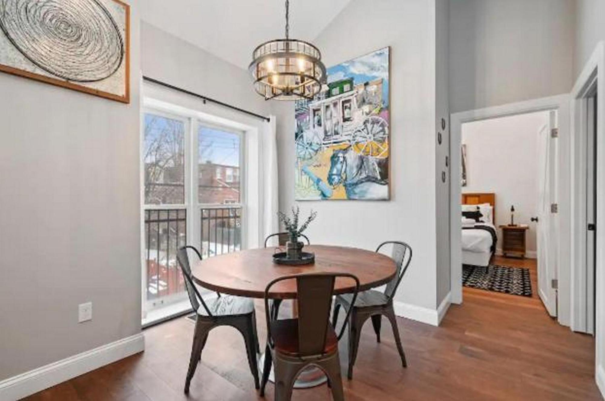 Adorable Reymer Carriage Repair Loft! Holiday home