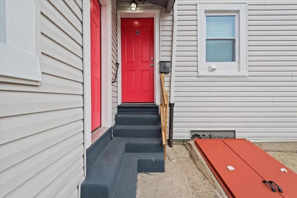 Apartment East Allegheny Driveway Parking