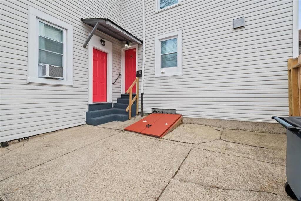 East Allegheny Driveway Parking *