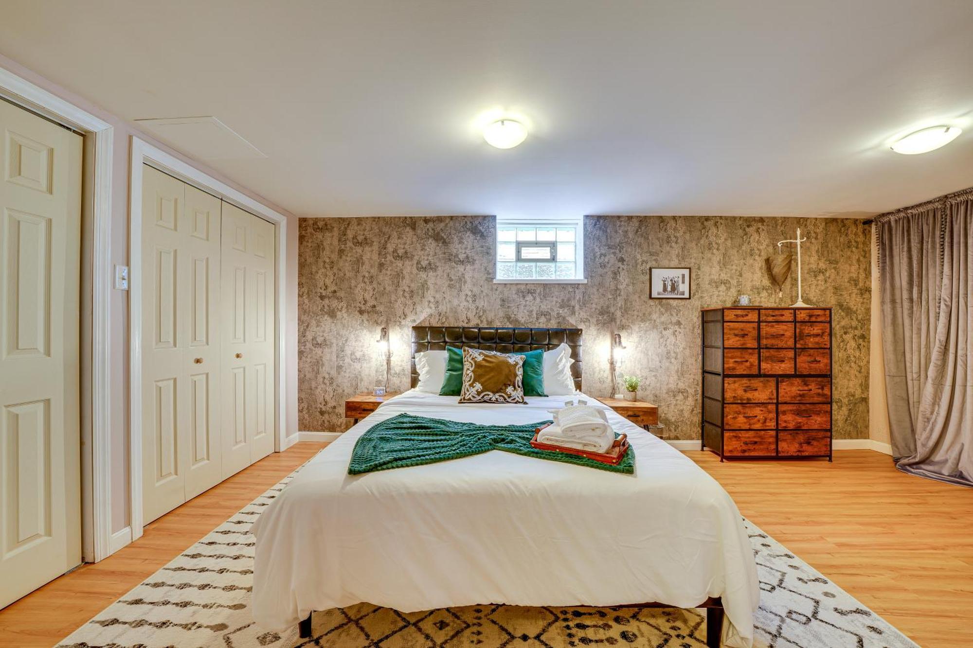 Couples Retreat About 2 Mi To Downtown! Apartment Pittsburgh