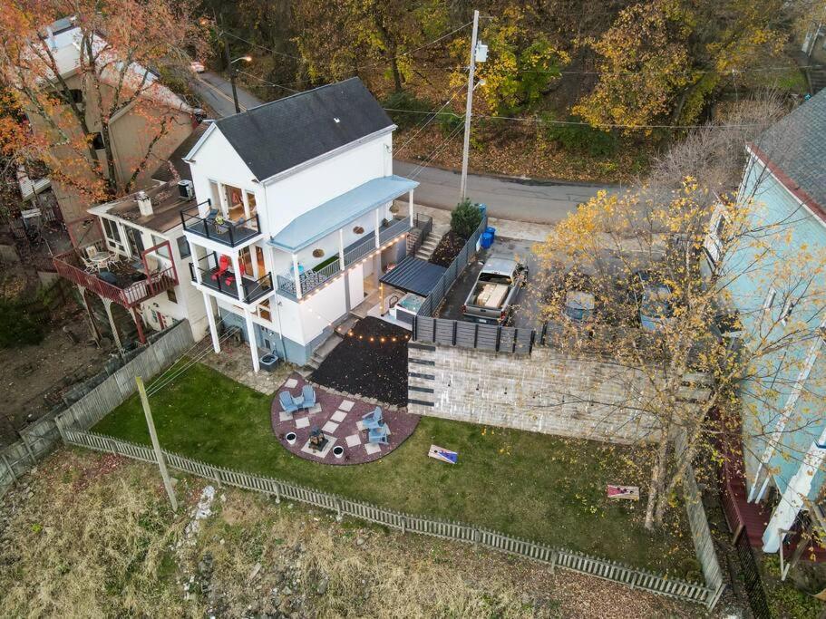 Holiday home View Sanctuary With Hot Tub *