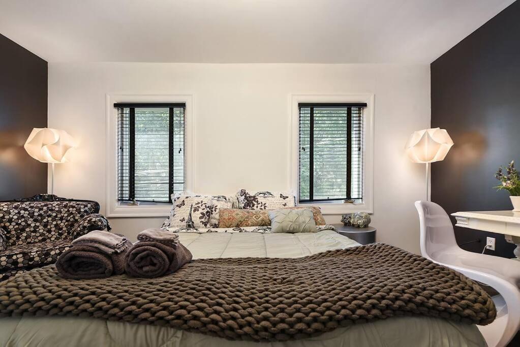View Sanctuary With Hot Tub