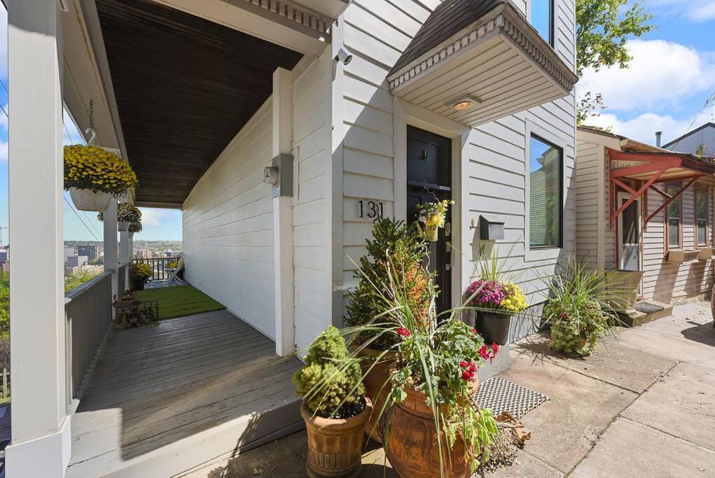 View Sanctuary With Hot Tub Holiday home