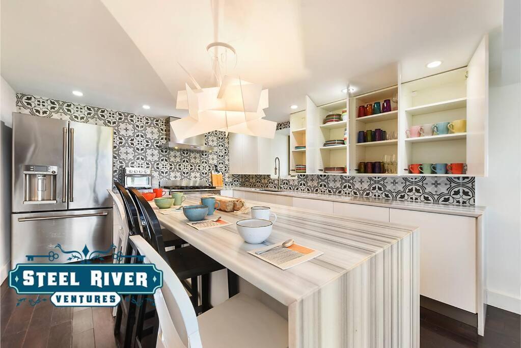 View Sanctuary With Hot Tub Holiday home *