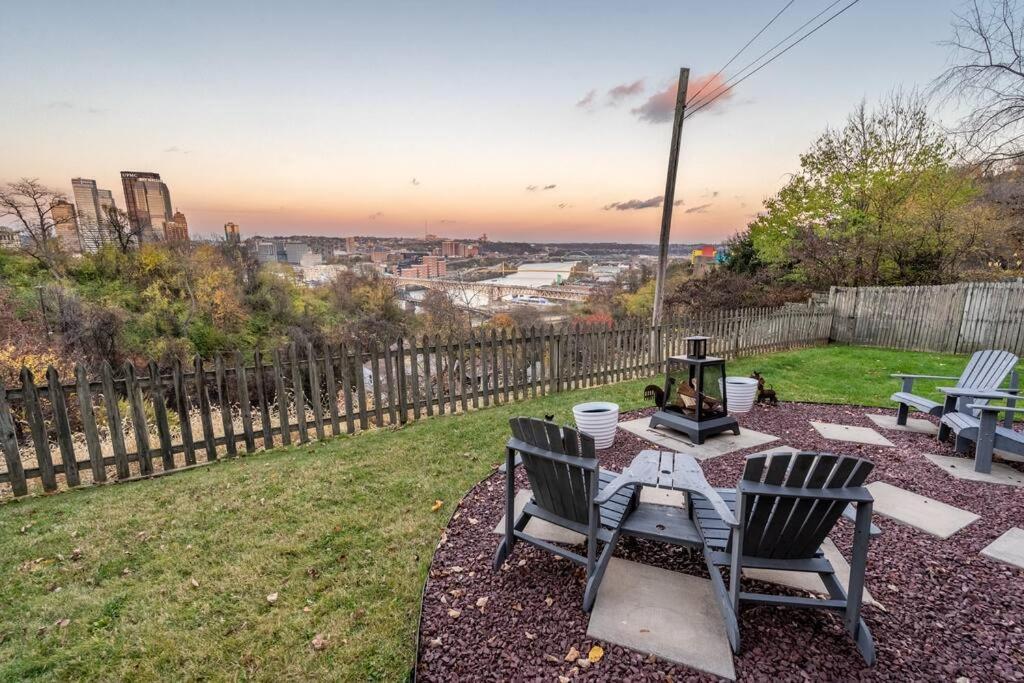View Sanctuary With Hot Tub Pittsburgh