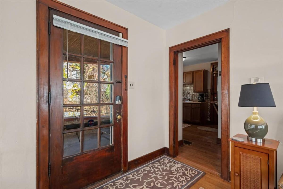 Light-bright With Craftsman Character And Views Pittsburgh