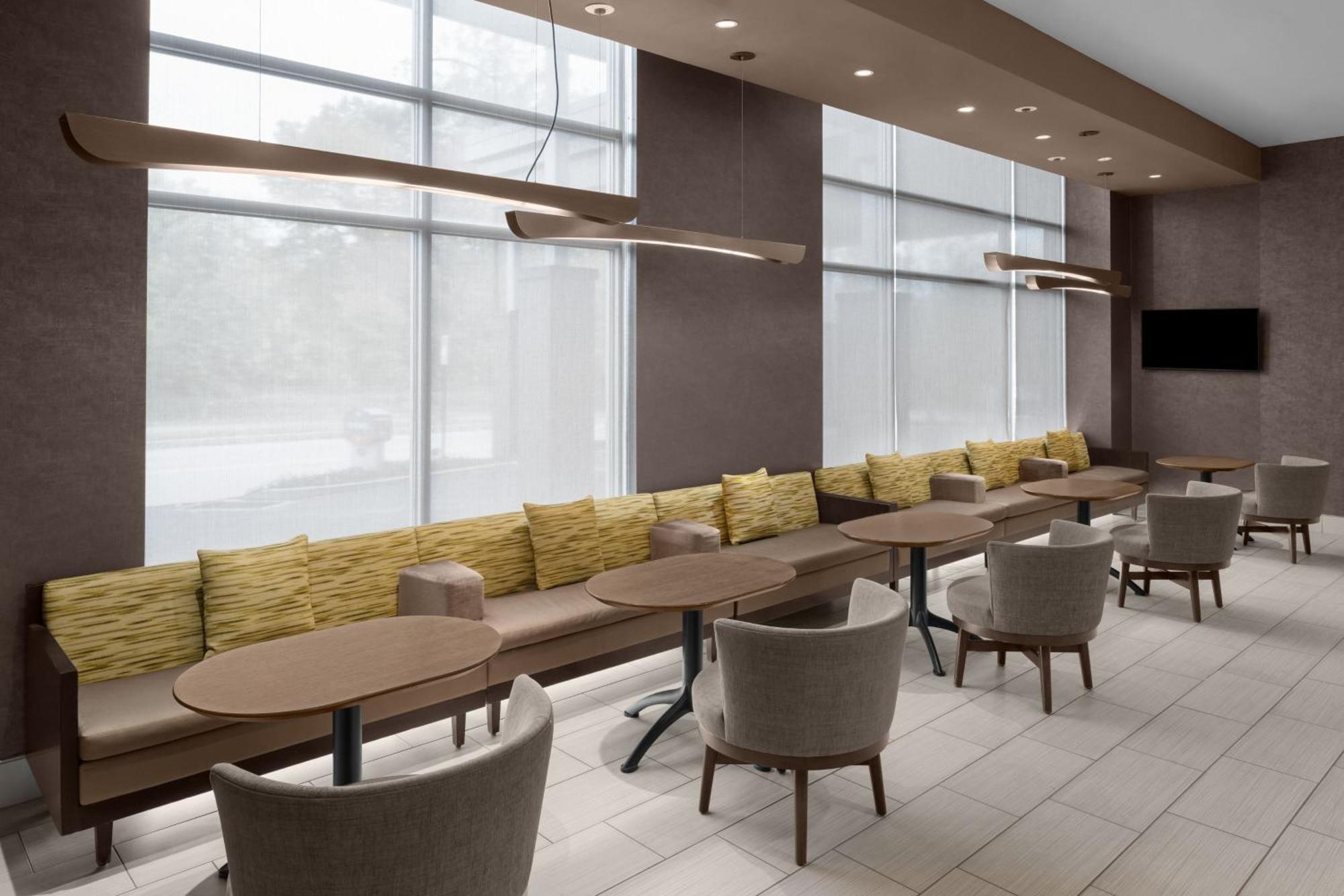 Hotel Springhill Southside Works Pittsburgh
