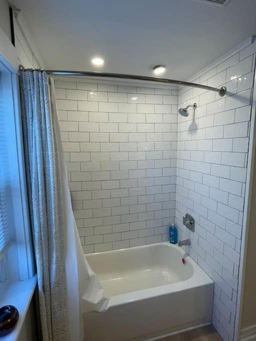 Sophisticated Elegance In Pghs Scenic Locale Pittsburgh
