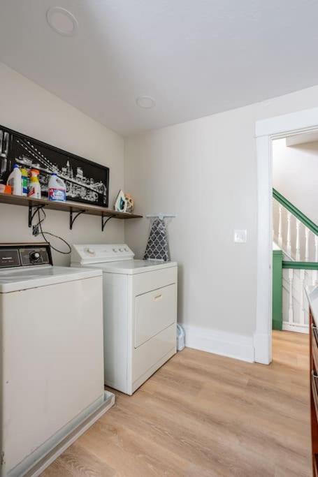 Holiday home Sophisticated Elegance In Pghs Scenic Locale *