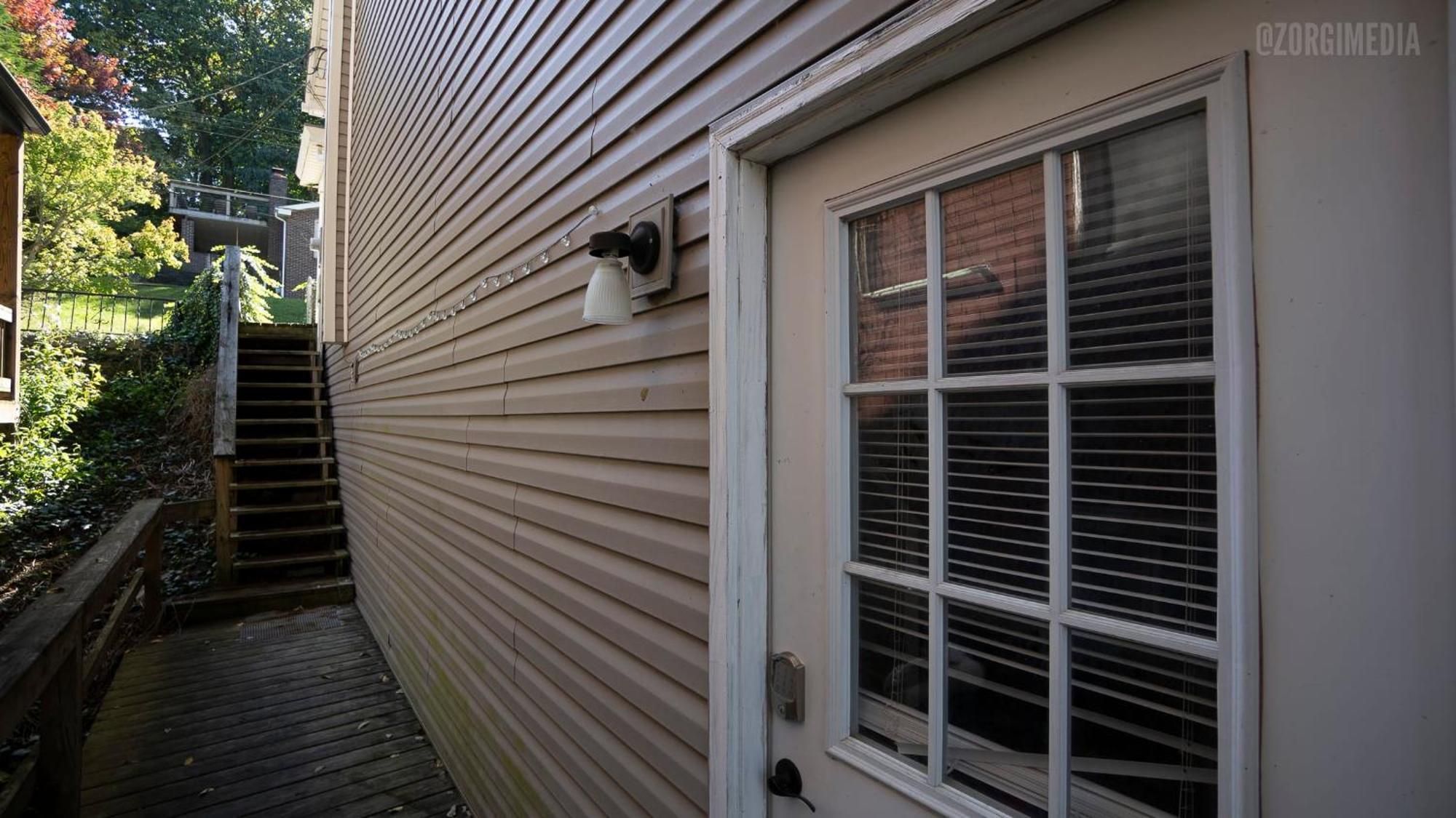 - Easy Access To And Amazing View *