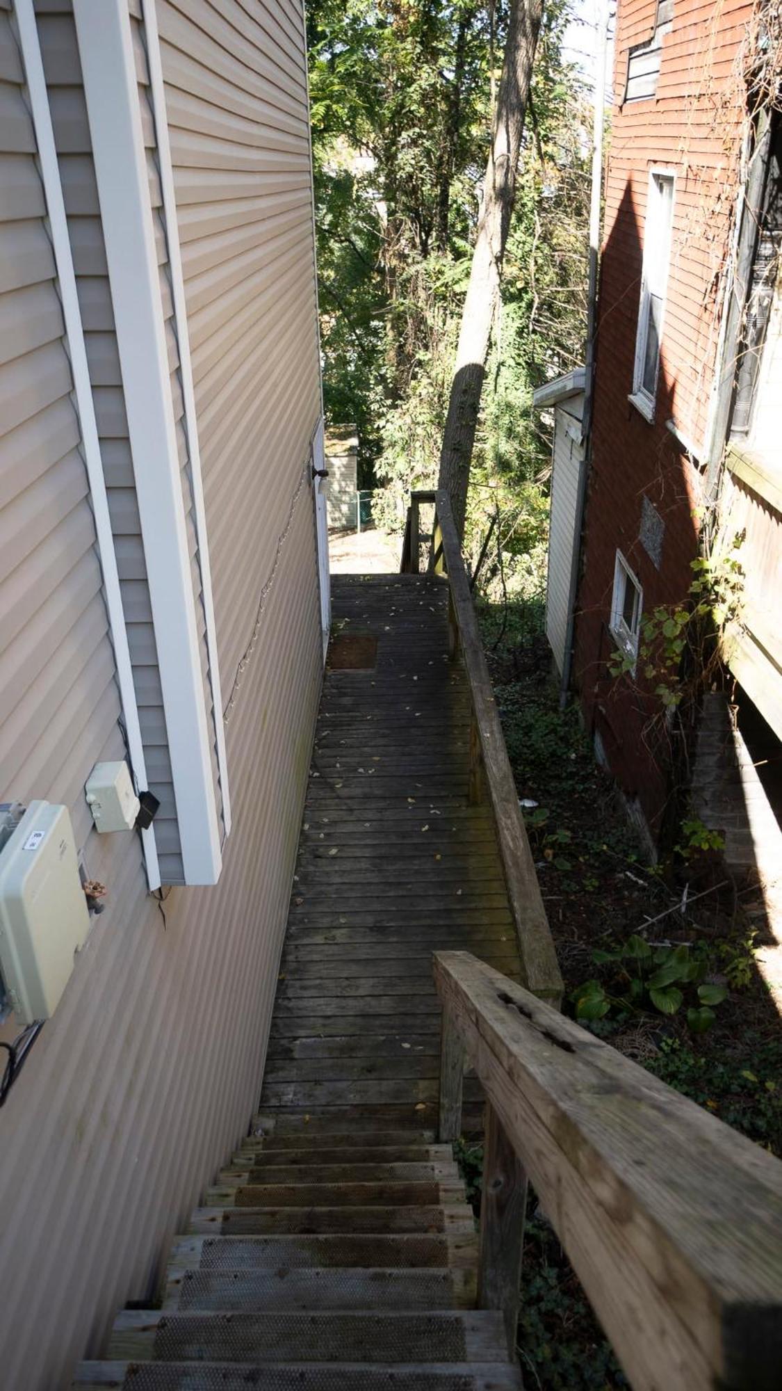- Easy Access To And Amazing View *