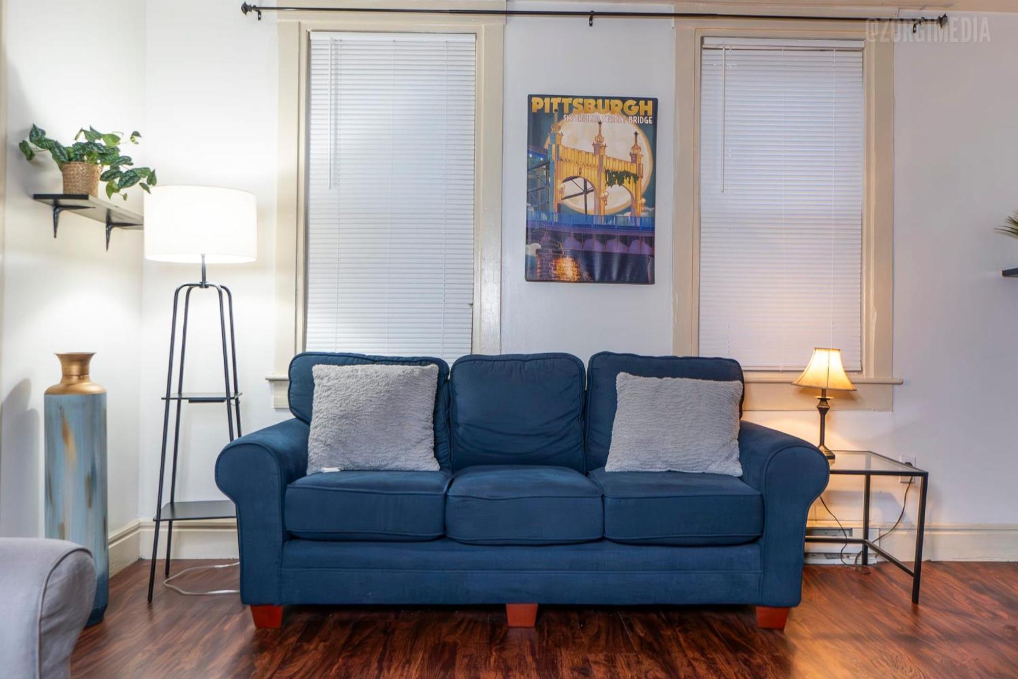 1 Bedroom - Parking - Amazing View Nearby! Pittsburgh