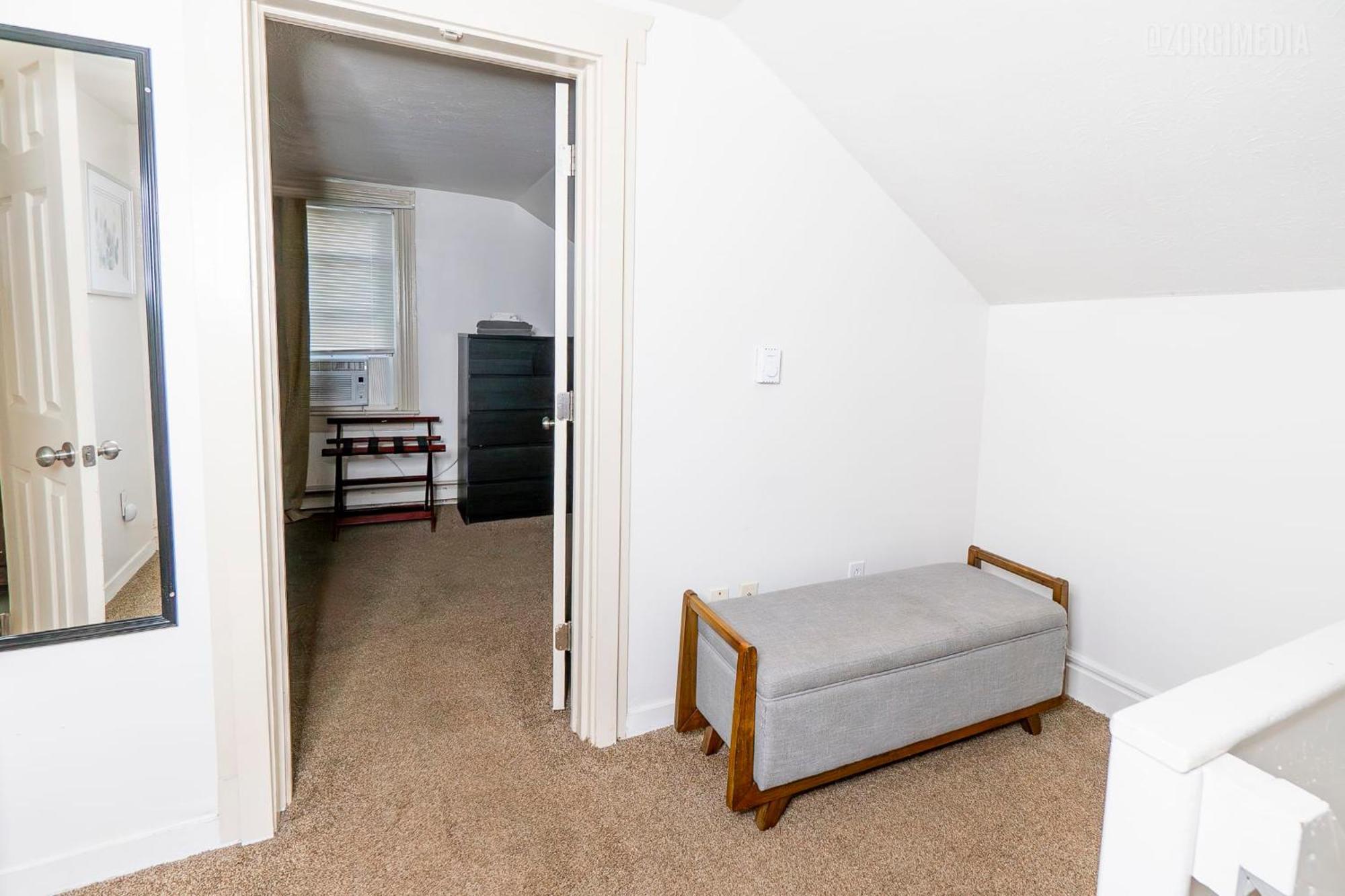 1 Bedroom - Parking - Amazing View Nearby!