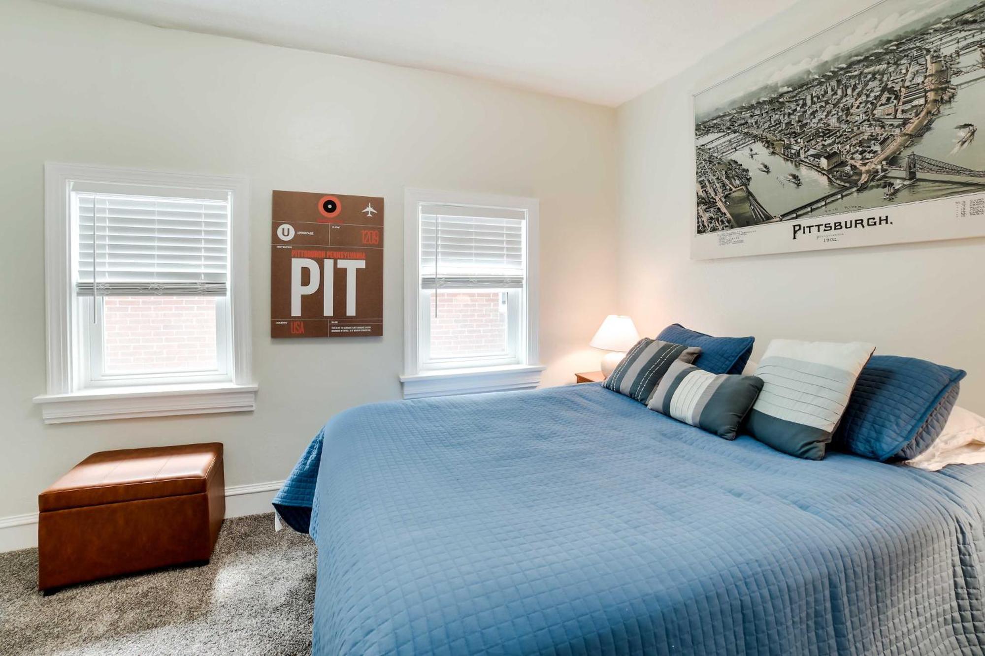 Holiday home Pet-friendly - 100 Feet To Walnut Street