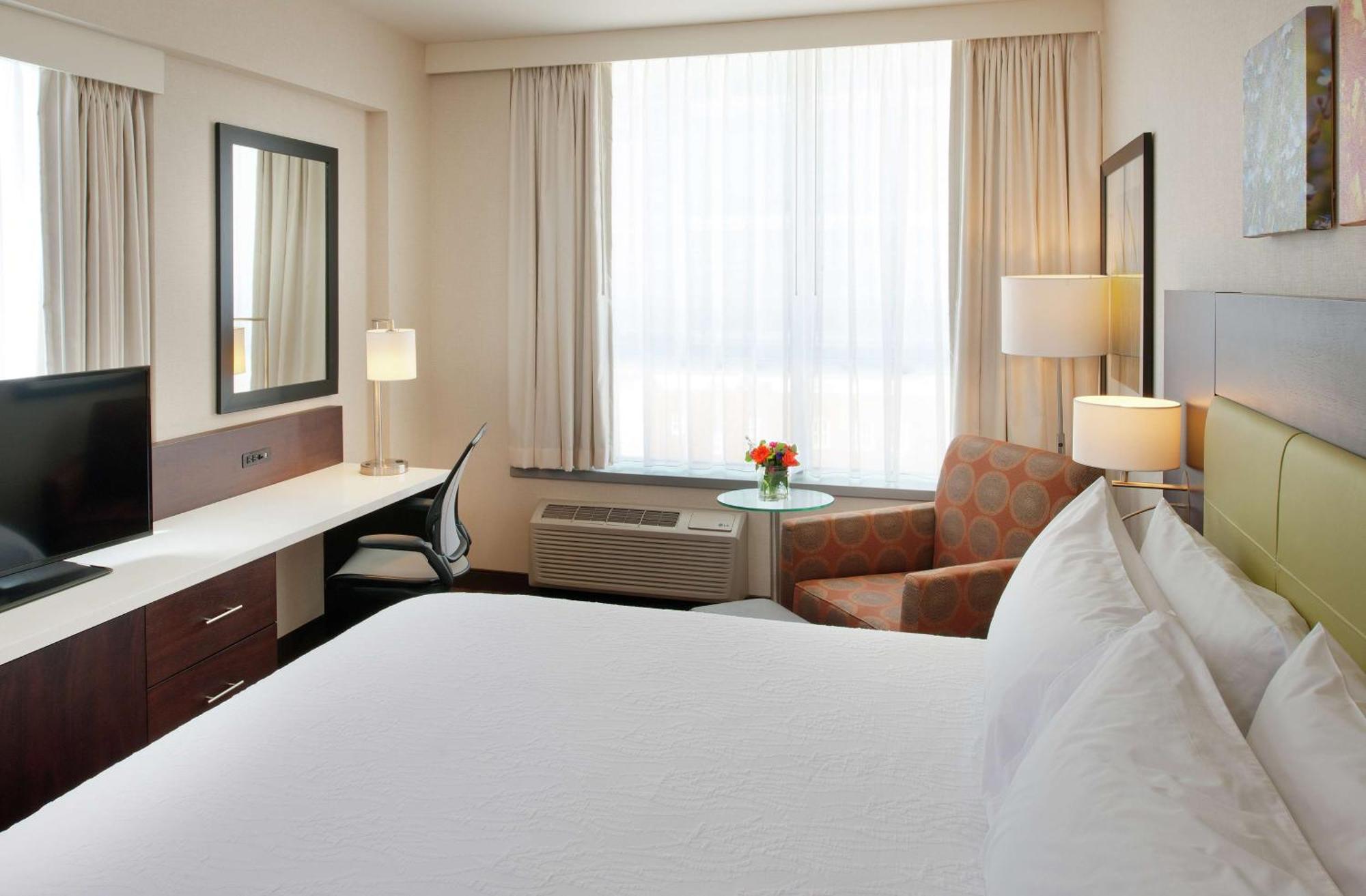Hilton Garden Downtown Hotel Pittsburgh
