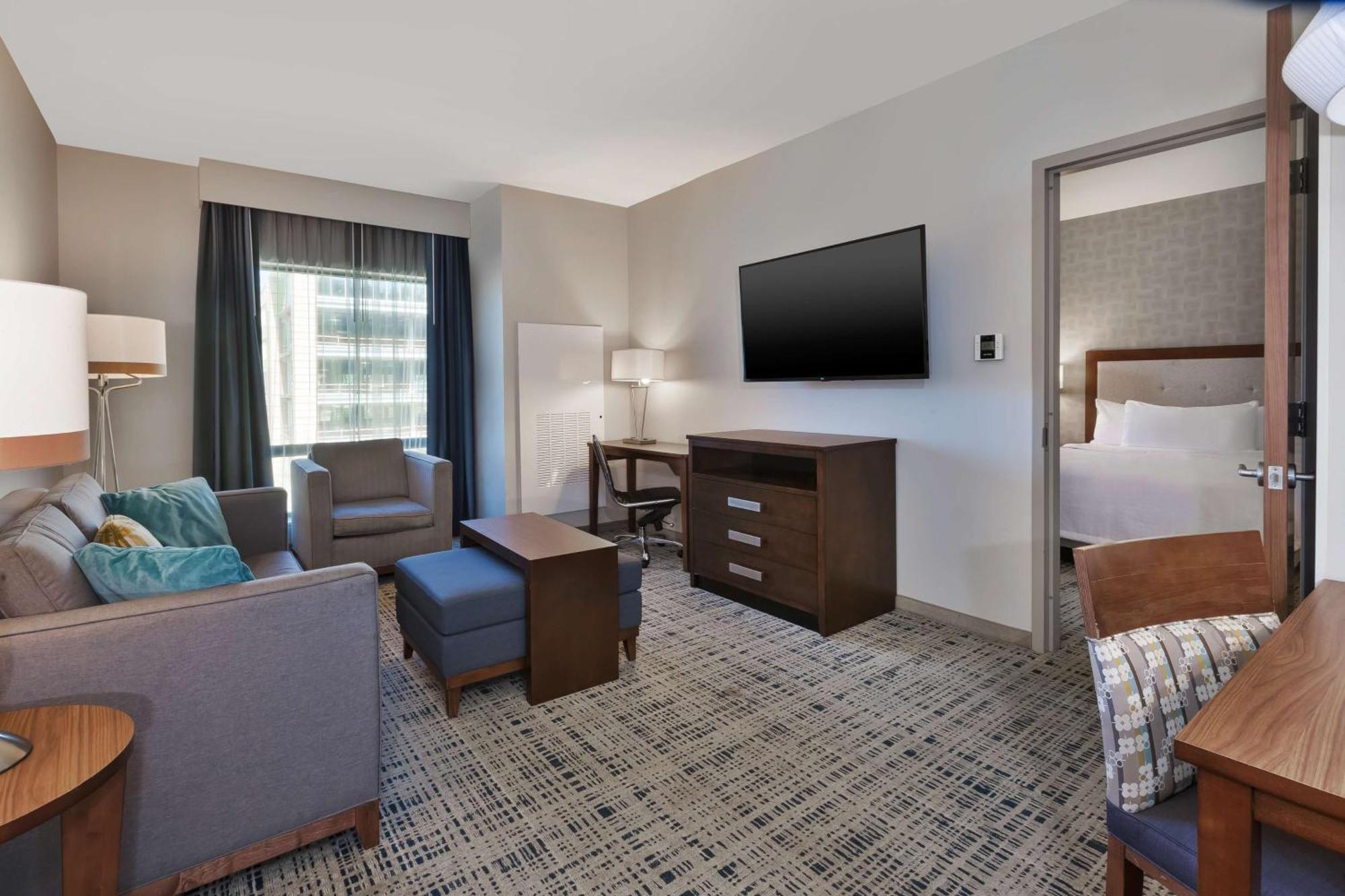 Hotel Homewood By Hilton Downtown 3*