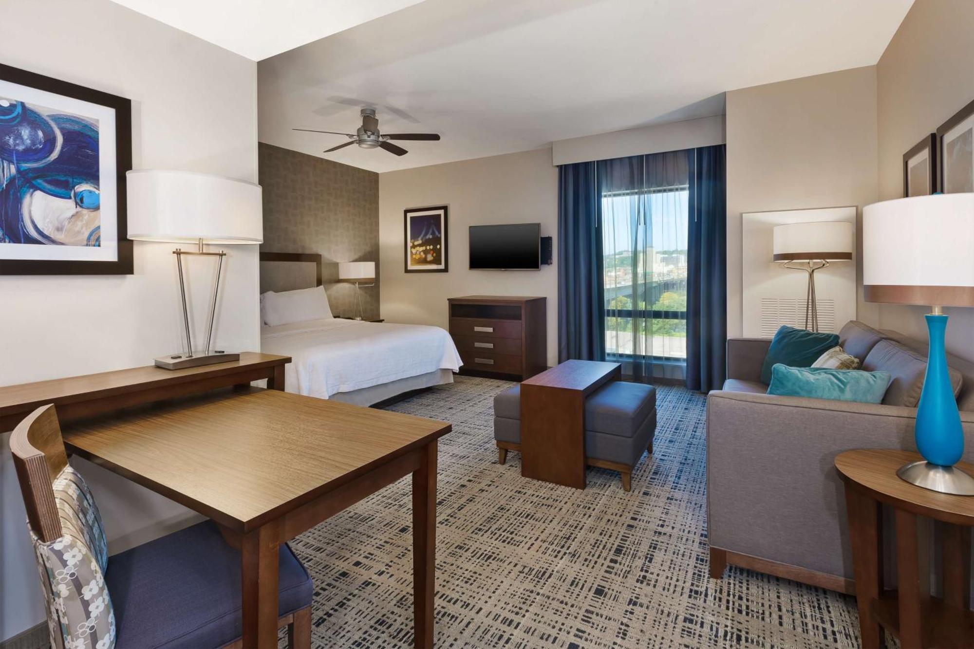 Hotel Homewood By Hilton Downtown 3*