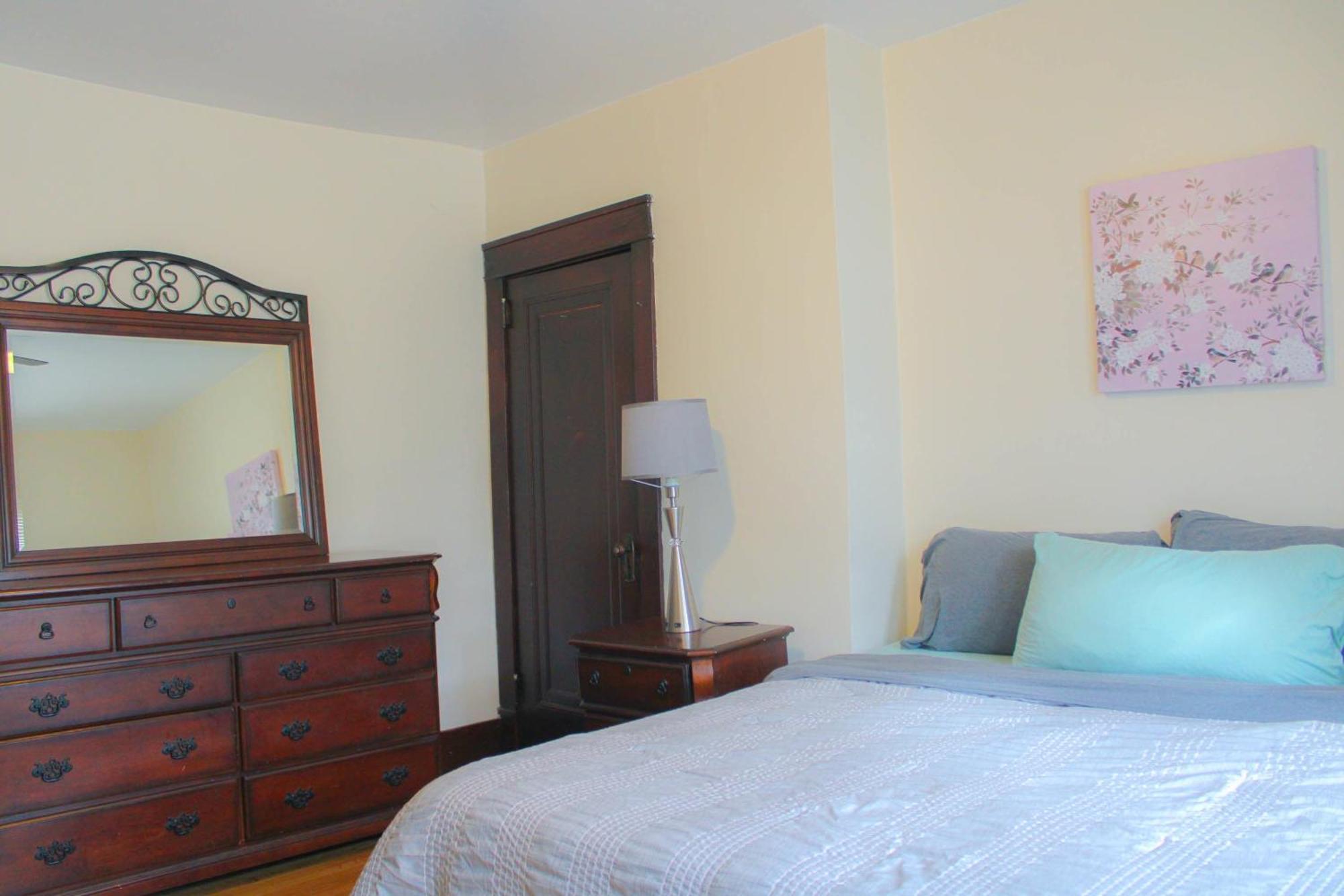 Comfy And Spacious 3 Bedroom - Easy Access * Pittsburgh