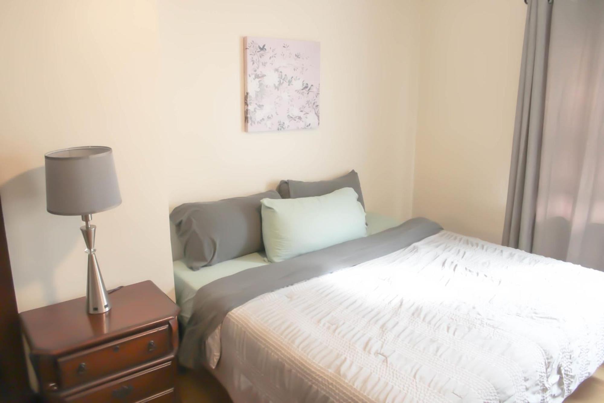 Comfy And Spacious 3 Bedroom - Easy Access