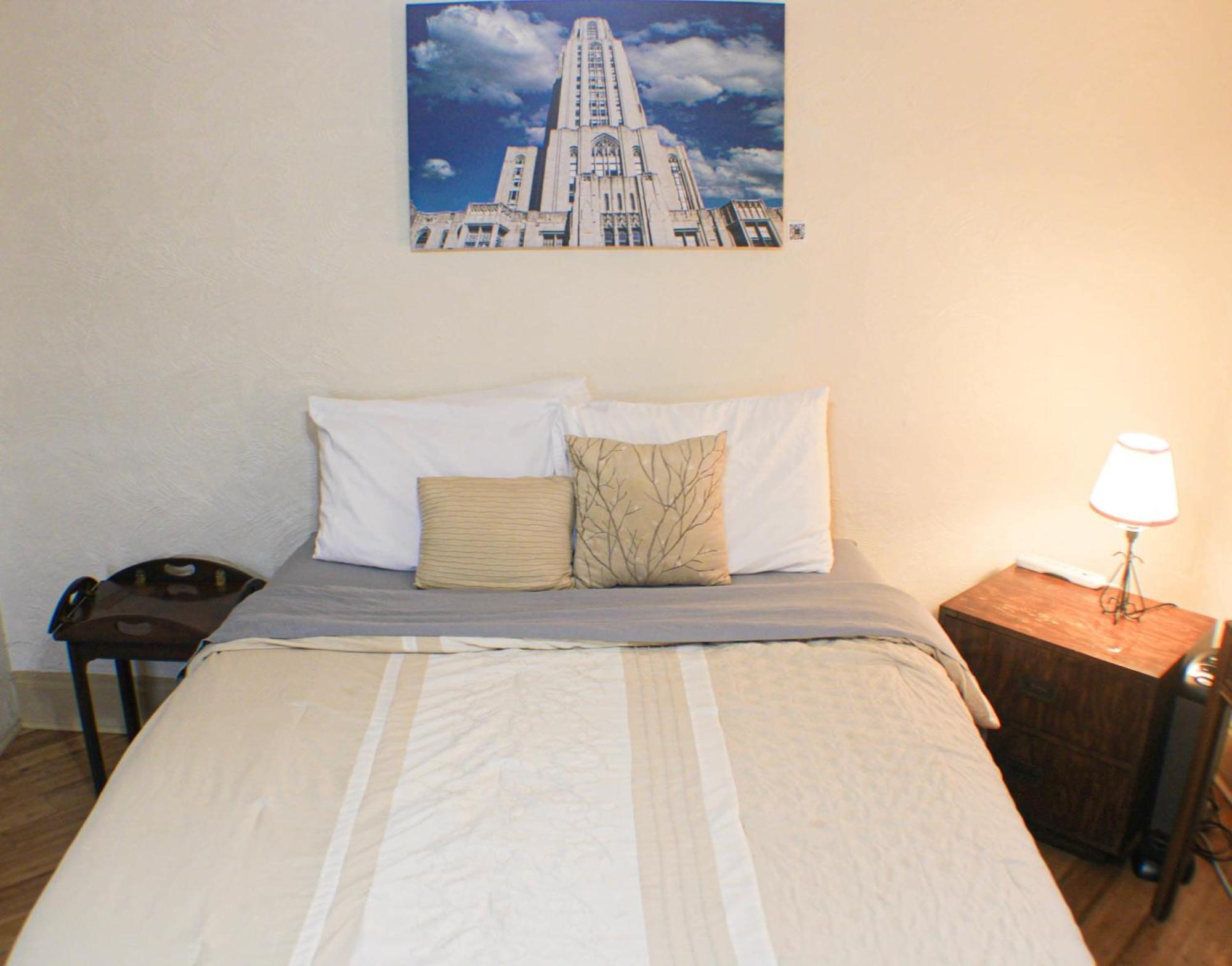 Comfortable - Pittsburgh's Little Italy Pittsburgh