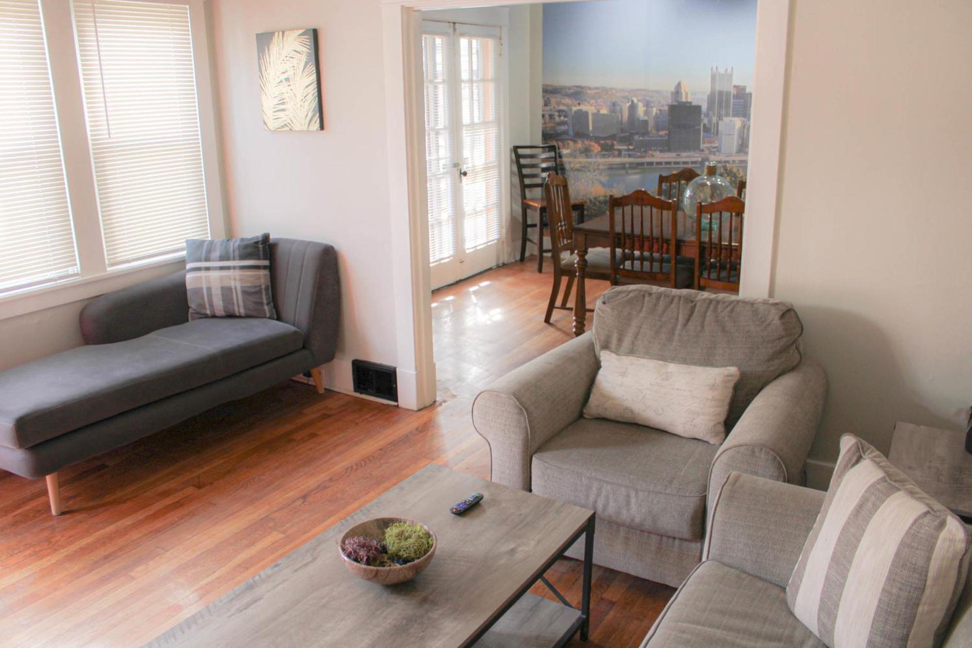 Comfy 3 Bedroom - Family Friendly - Access *