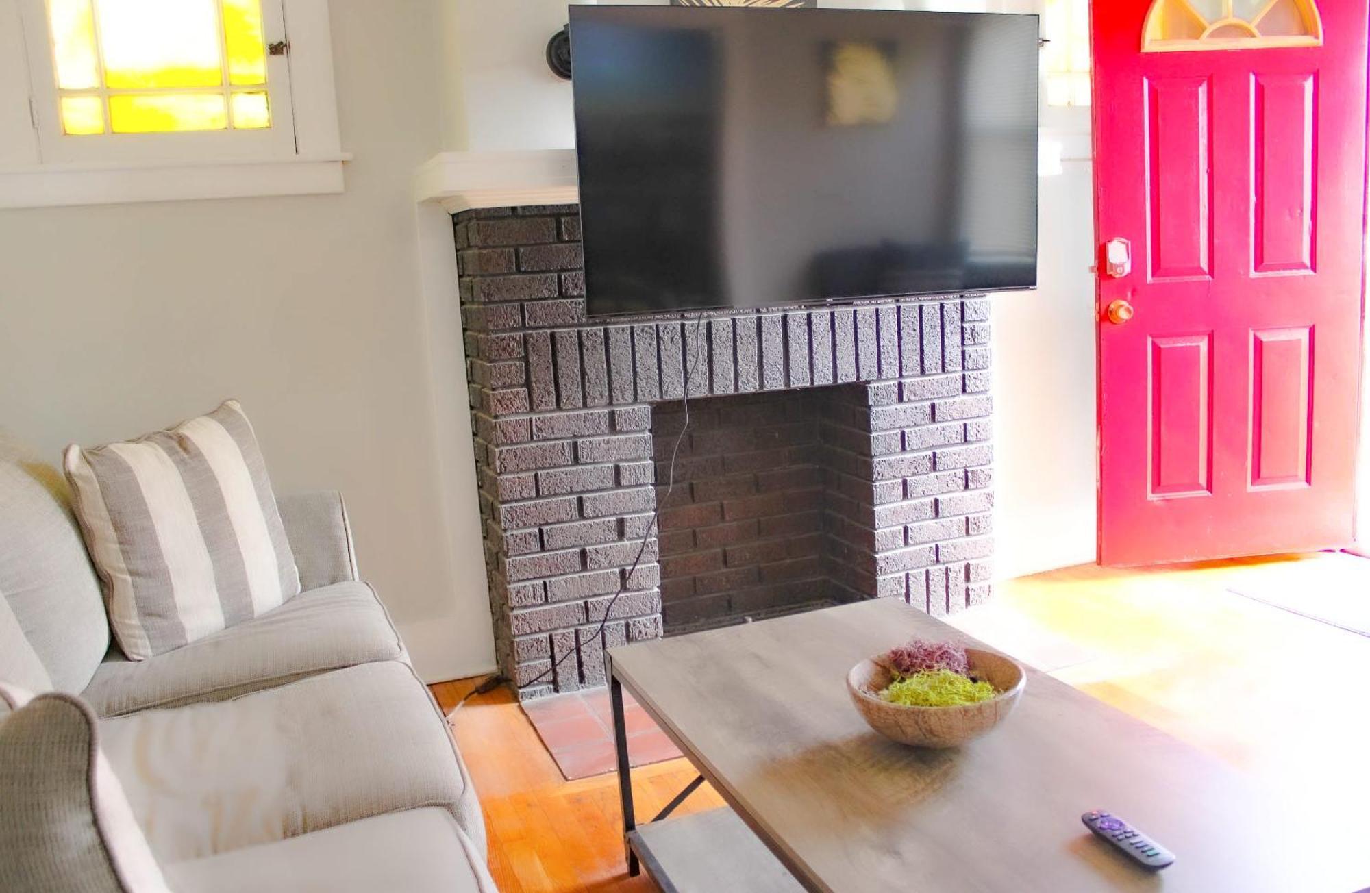 Comfy 3 Bedroom - Family Friendly - Access *